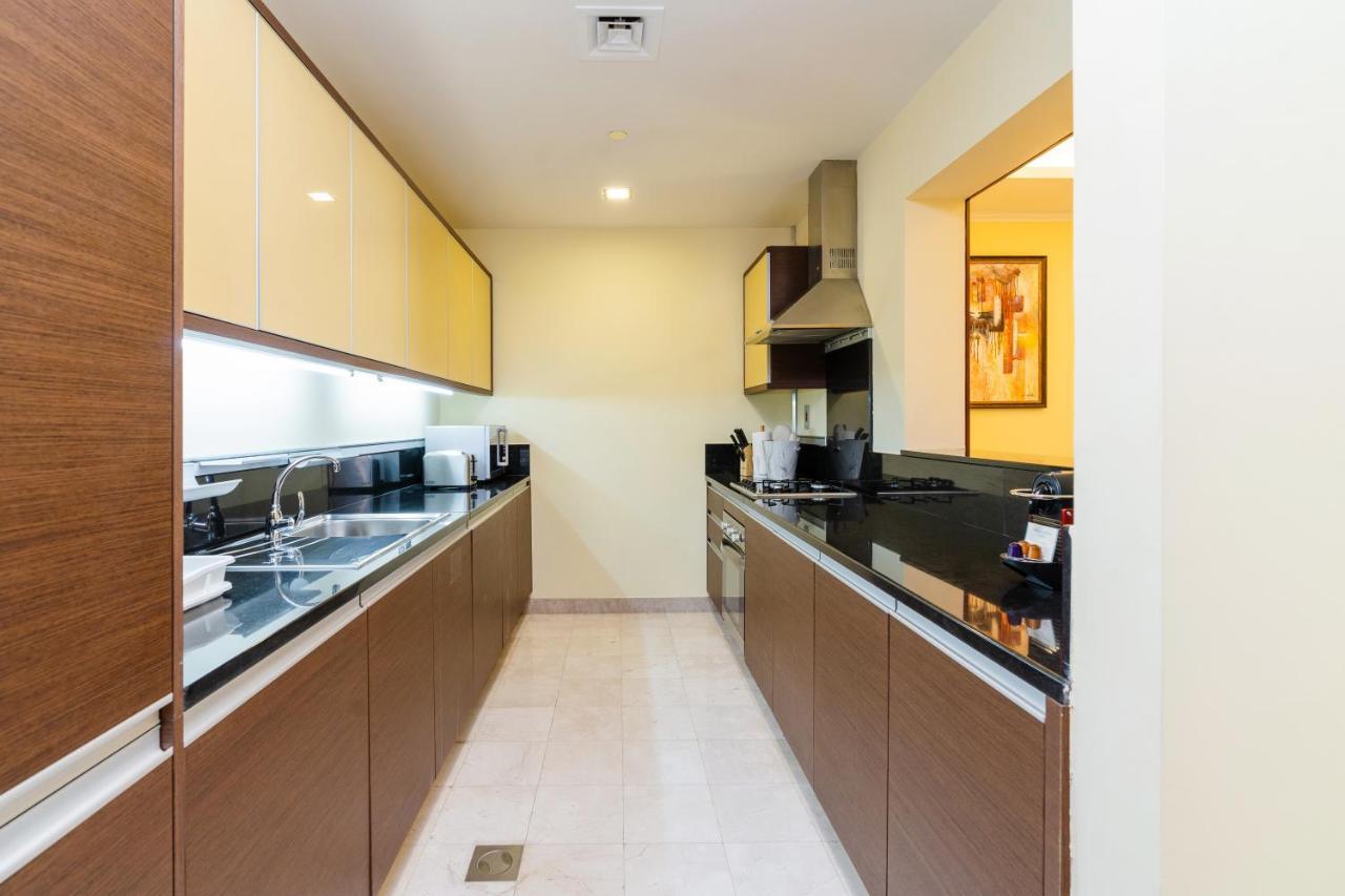 Royal Club By Rvhr, Grandeur Residence Crescent Palm Jumeirah 迪拜 外观 照片