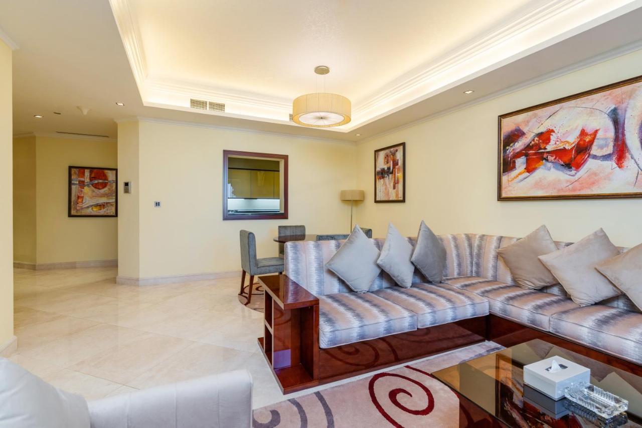 Royal Club By Rvhr, Grandeur Residence Crescent Palm Jumeirah 迪拜 外观 照片