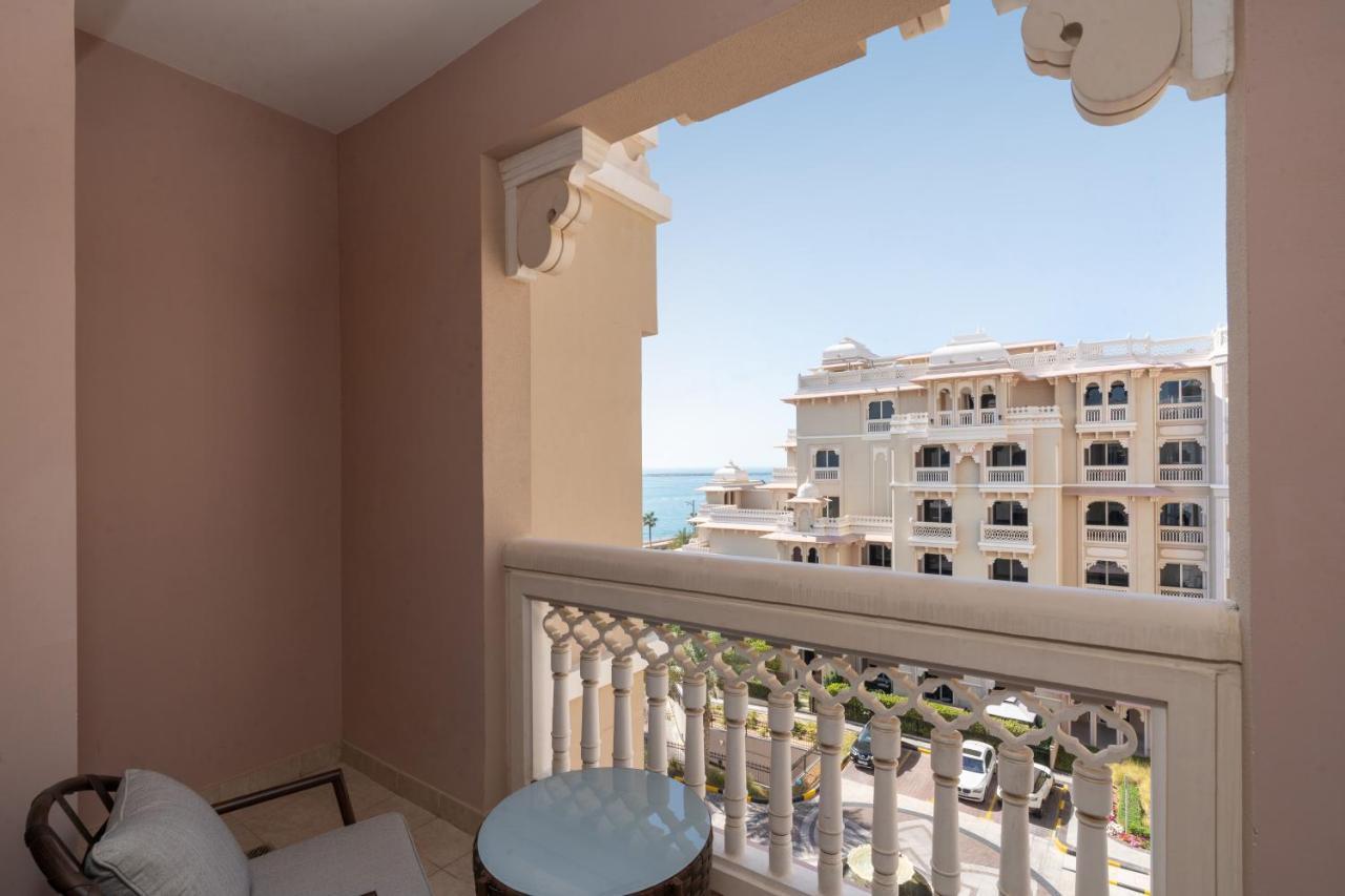 Royal Club By Rvhr, Grandeur Residence Crescent Palm Jumeirah 迪拜 外观 照片