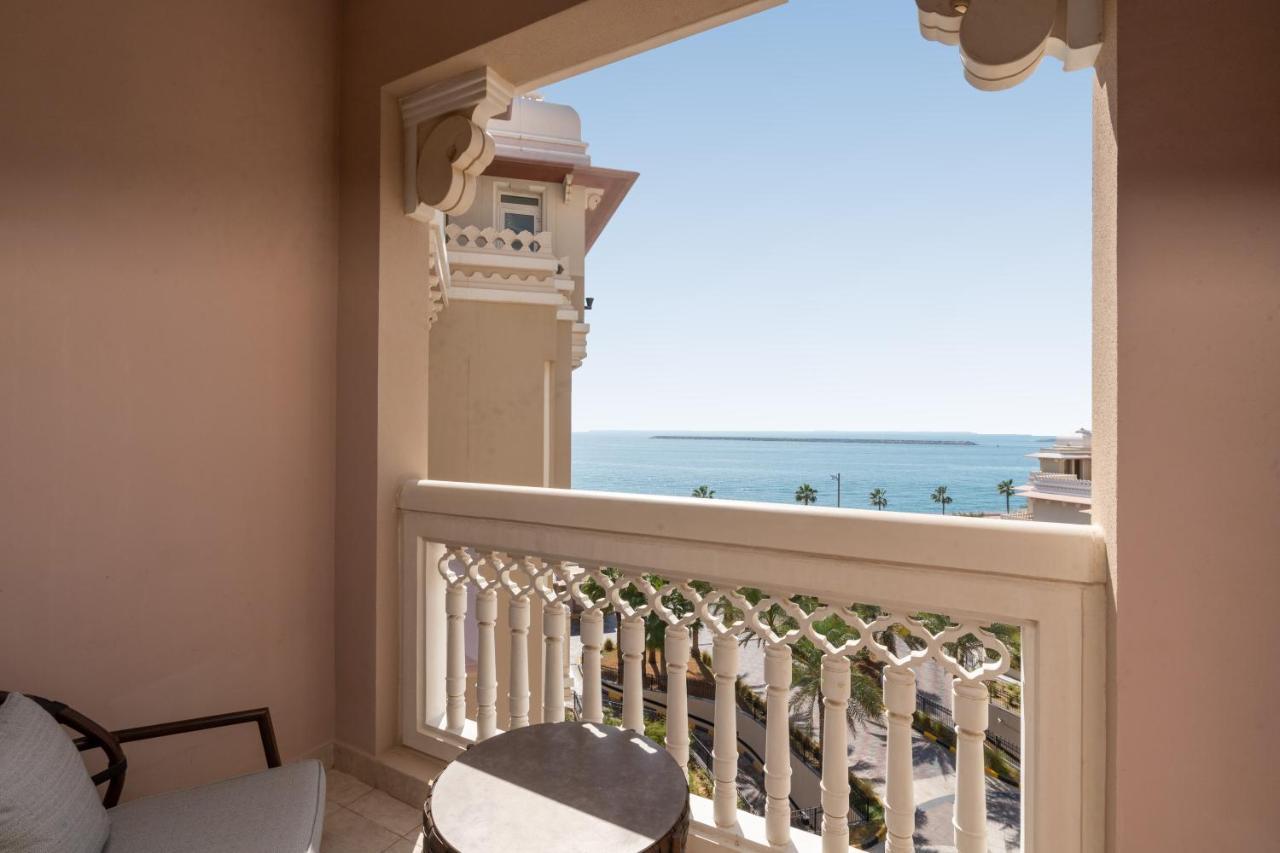 Royal Club By Rvhr, Grandeur Residence Crescent Palm Jumeirah 迪拜 外观 照片